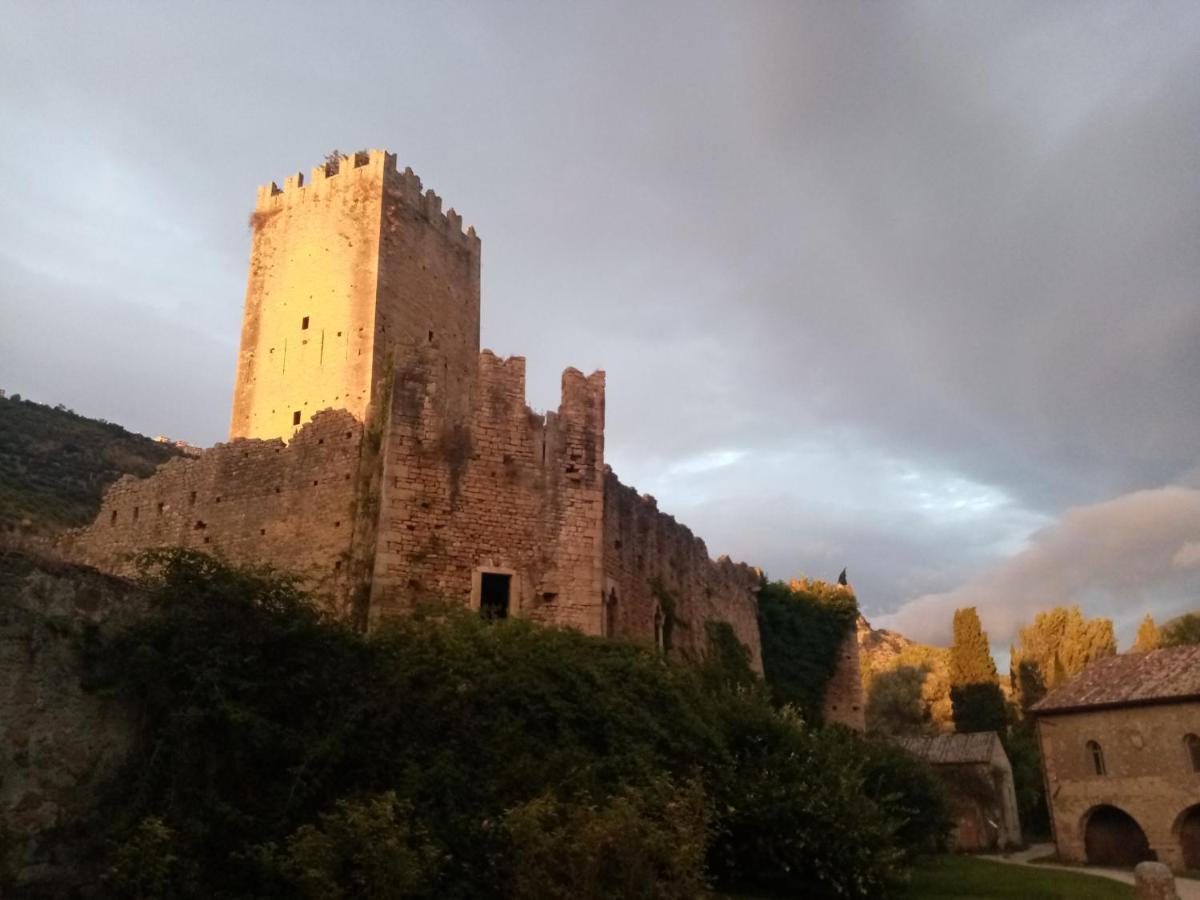 La Bella Ninfa Acomodação com café da manhã Sermoneta Exterior foto